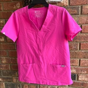 Figs Electric Orchid Scrub Top